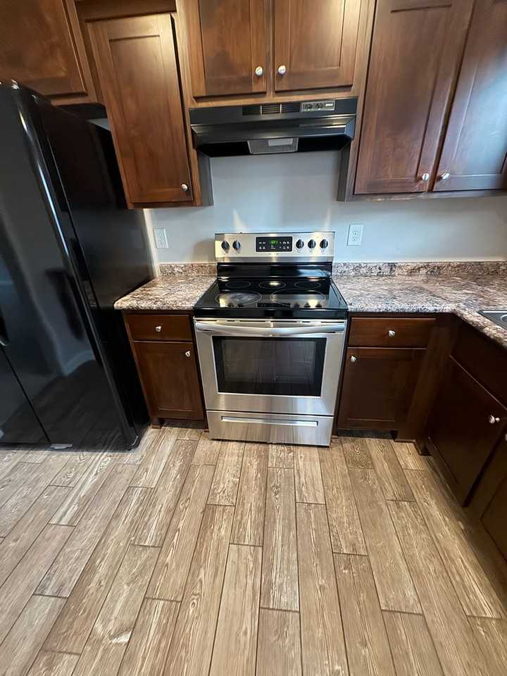 1529 Gambill Wood Dr - Photo 7 of 28