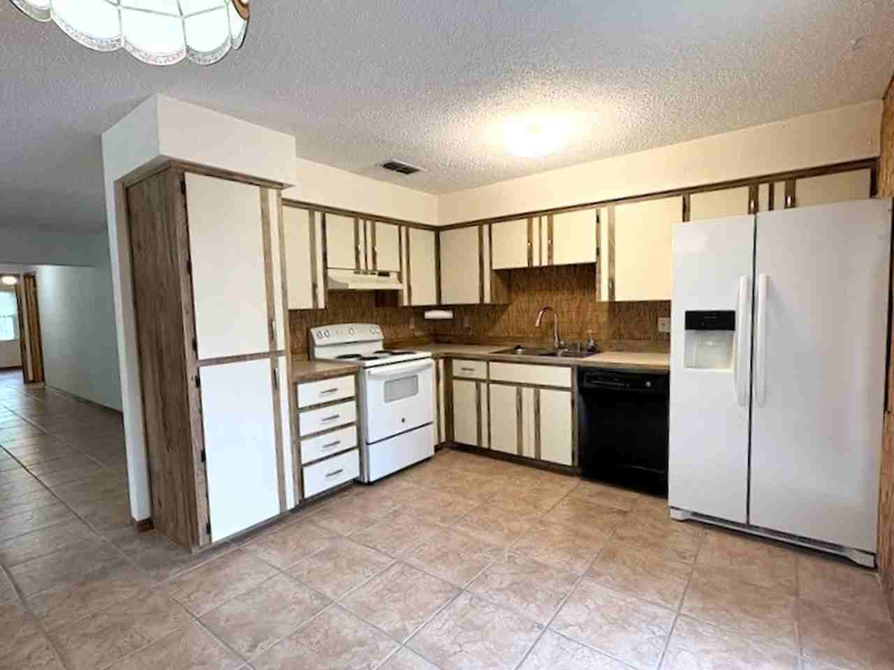 910 Big Tree Rd #4-2 - Photo 7 of 16