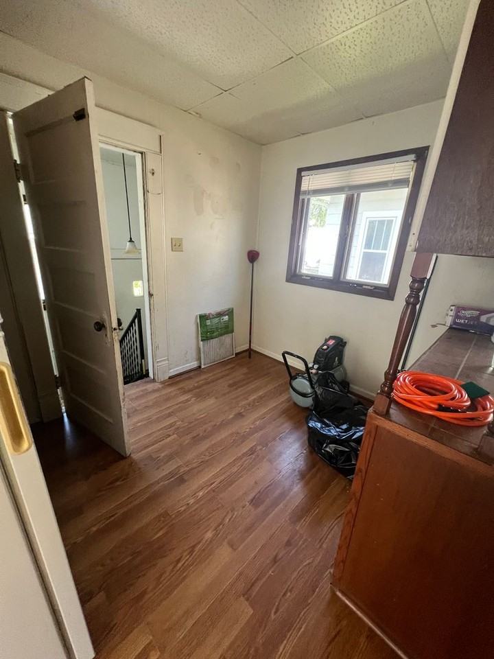 412 S Peach Ave - Photo 7 of 23