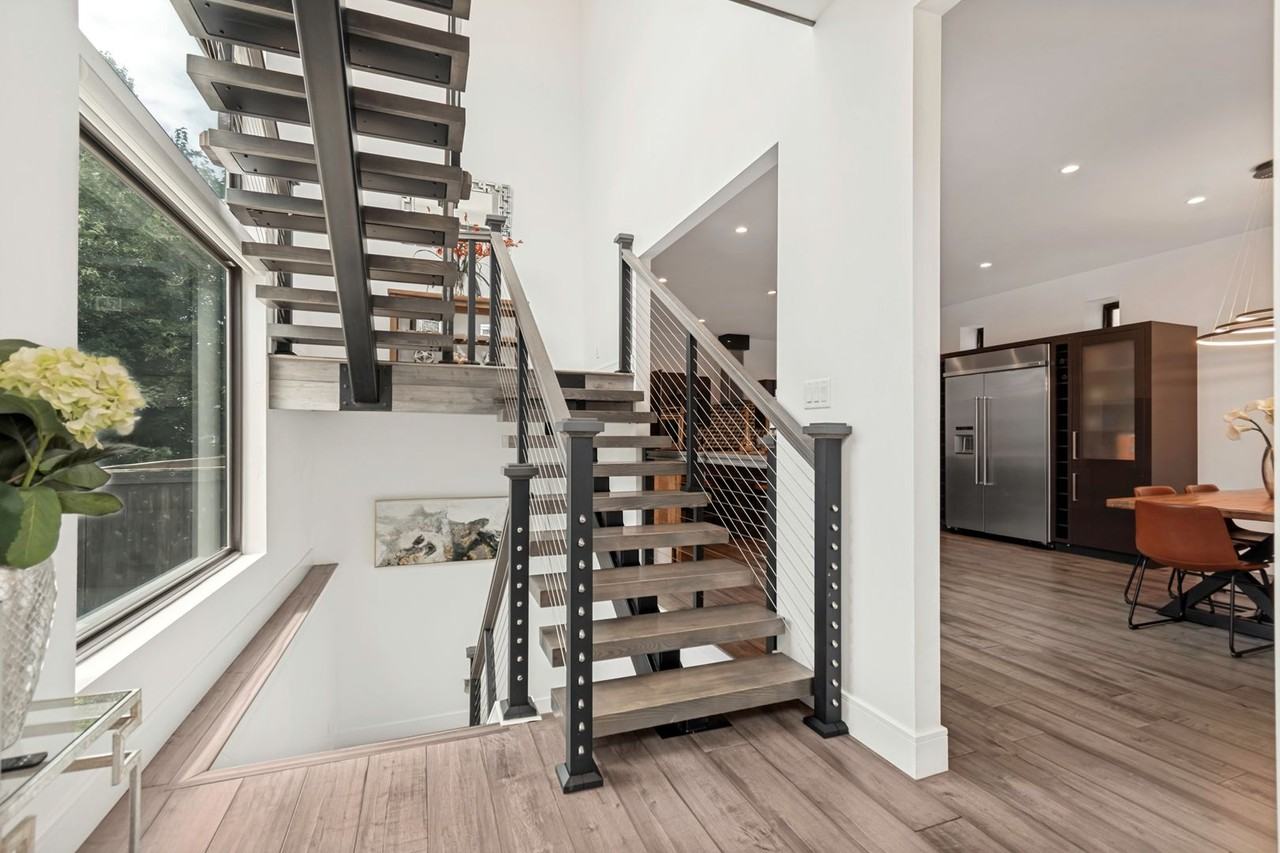 279 J St - Photo 5 of 50