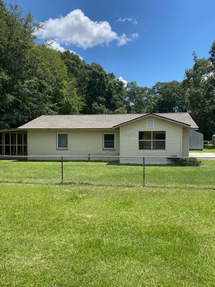 15 Bradley Rd - Photo 2 of 25