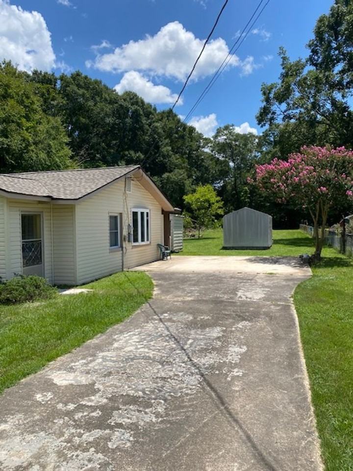 15 Bradley Rd - Photo 3 of 25