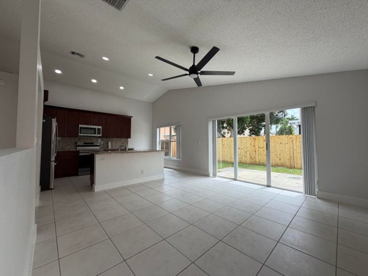 3386 Treasure Ln - Photo 2 of 13