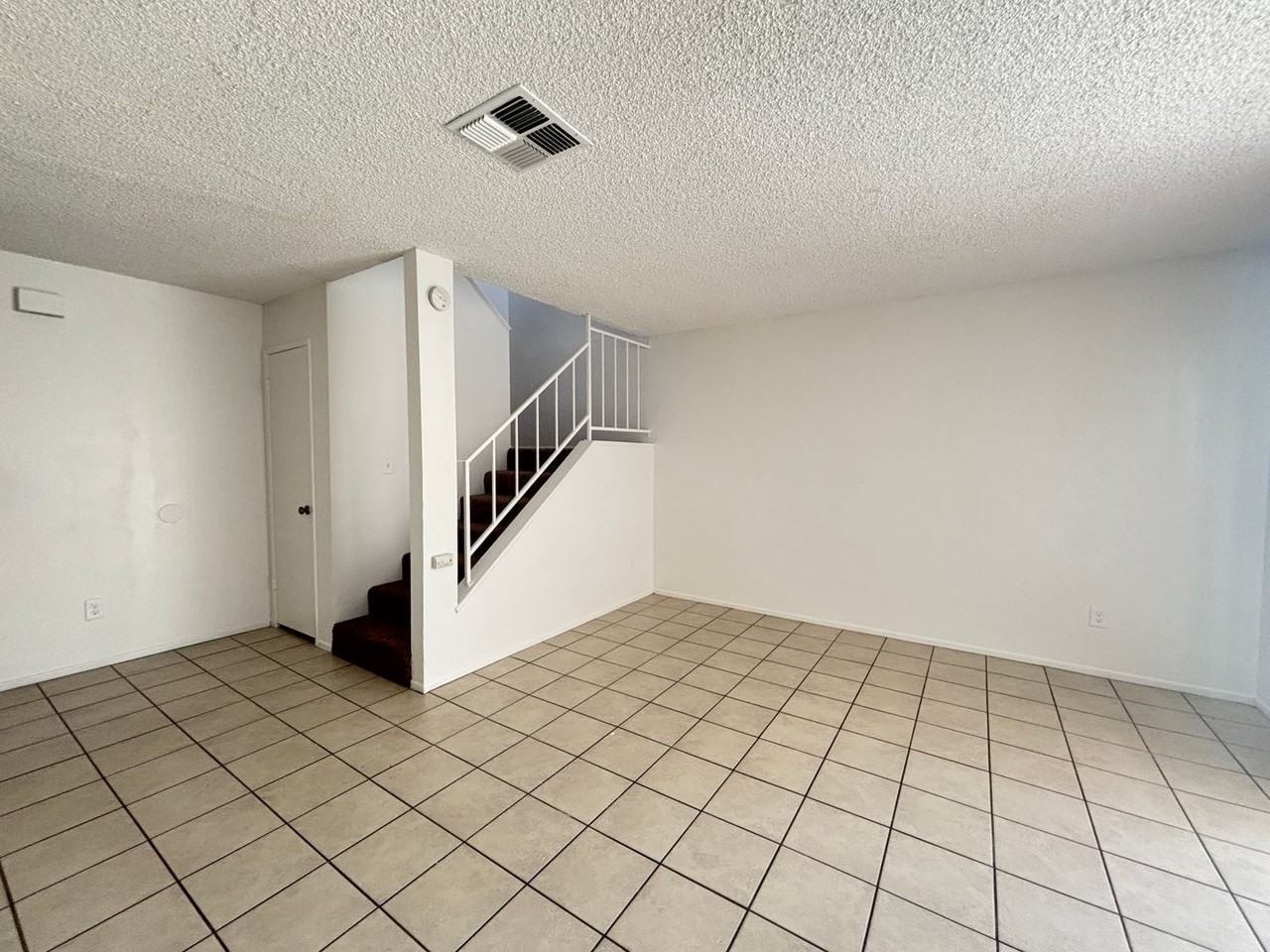 38729 11th St E #17 - Photo 6 of 45