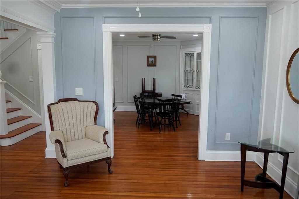 1358 Narragansett Blvd - Photo 5 of 39