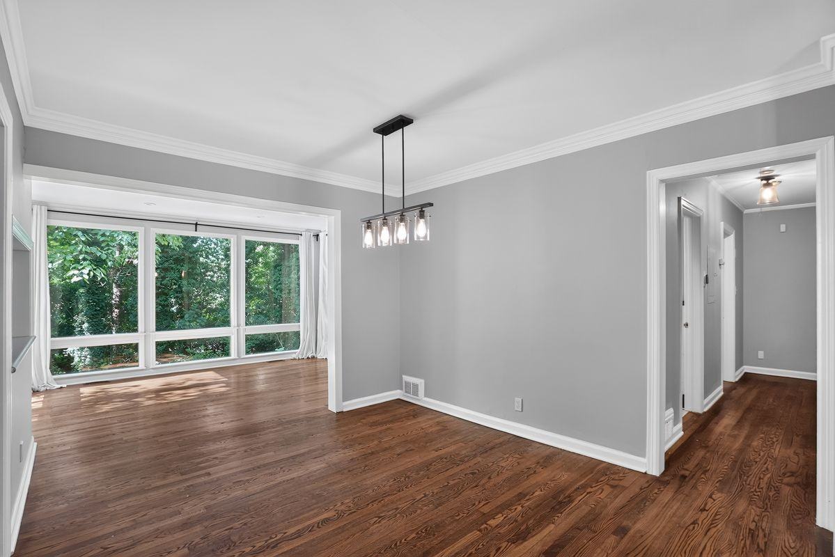 807 Cardova Dr Ne - Photo 6 of 24