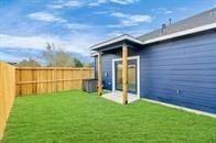 309 Gans St - Photo 2 of 10