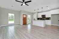 309 Gans St - Photo 6 of 10