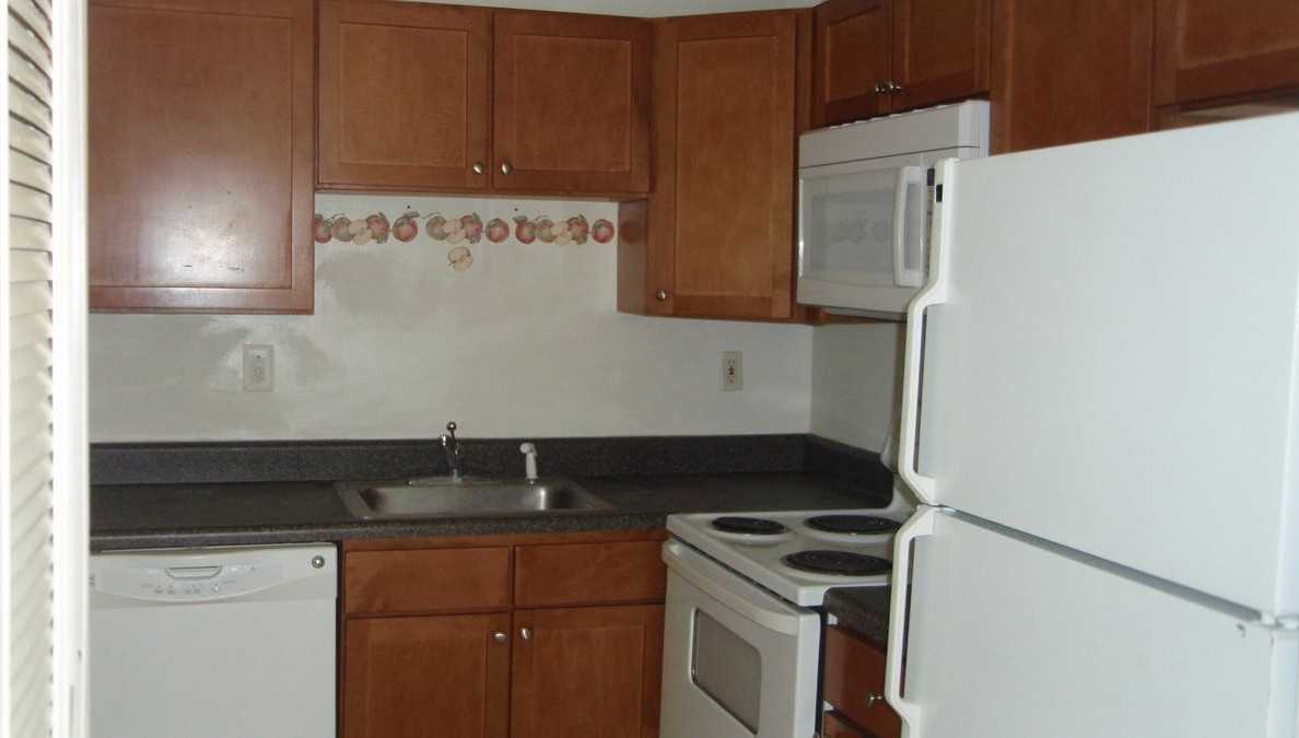 44 Stoney Point Ct - Photo 5 of 10