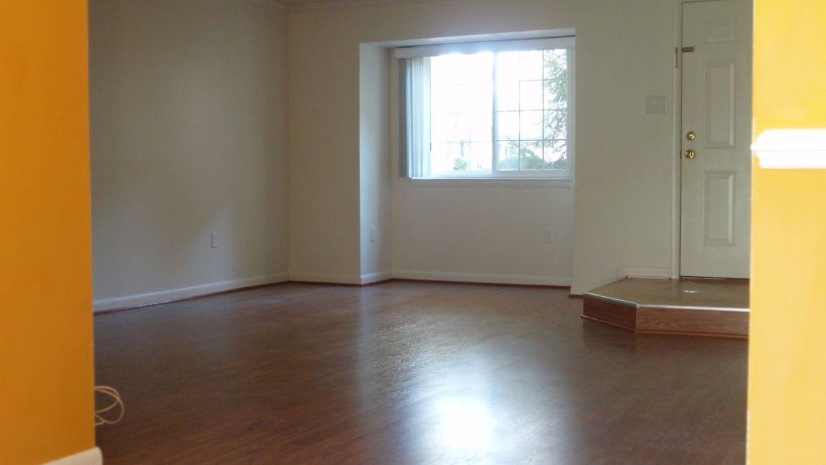 44 Stoney Point Ct - Photo 7 of 10