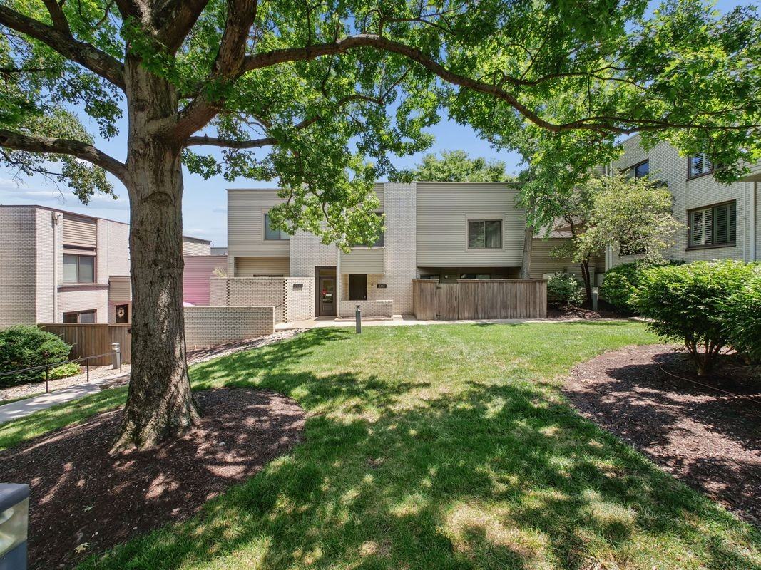 2332 Dana Ave - Photo 2 of 34