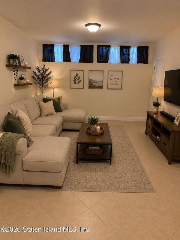 22 Woodvale Ave ##1 - Photo 2 of 5
