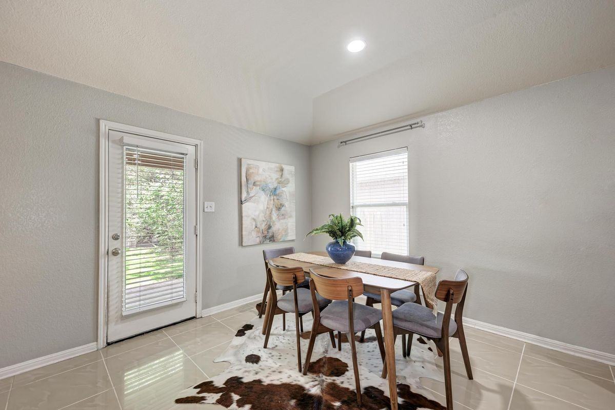 11309 Carrie Manor St - Photo 6 of 36