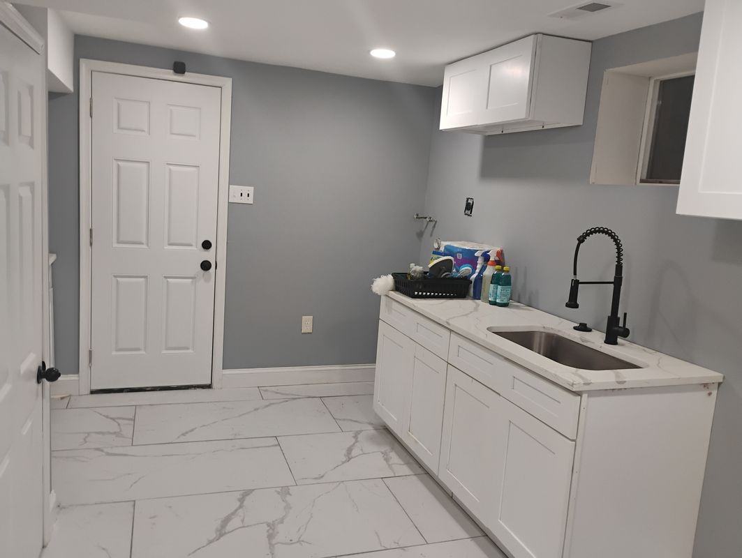 5412 E St Se - Photo 3 of 8