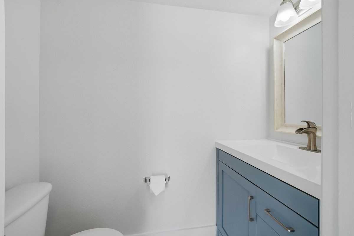 4140 Stonefield Dr - Photo 3 of 9