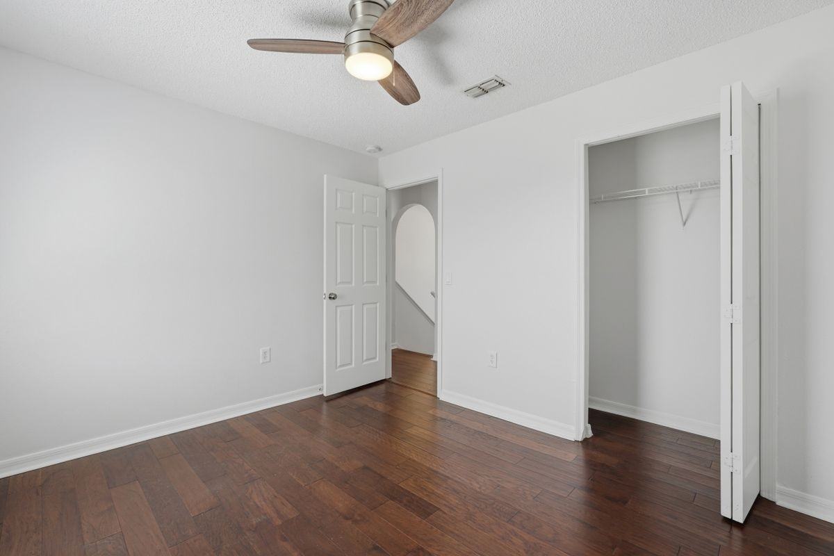4140 Stonefield Dr - Photo 5 of 9