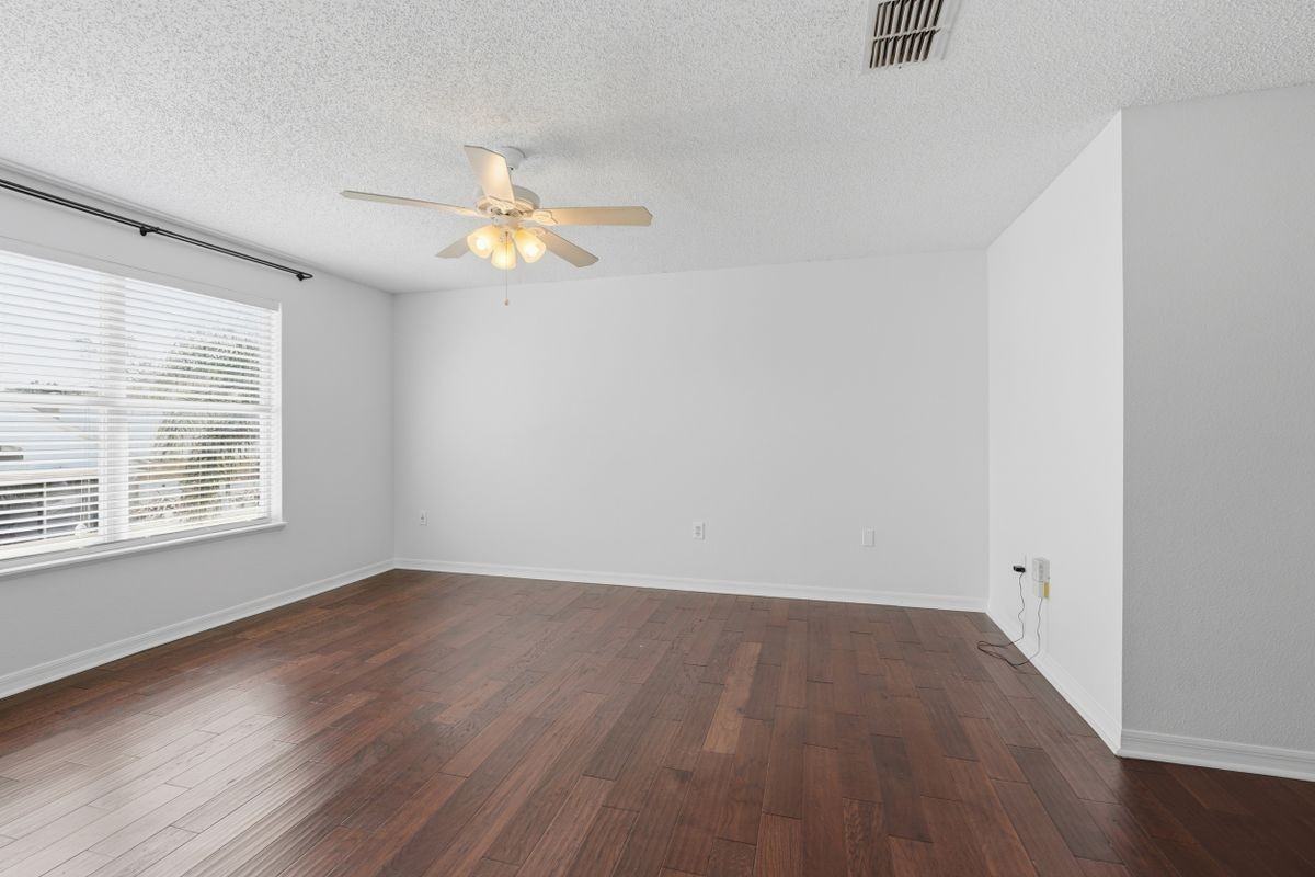 4140 Stonefield Dr - Photo 7 of 9