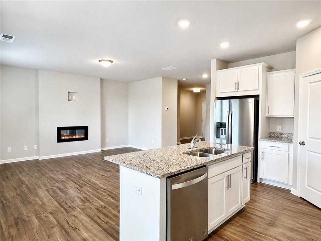 123 Mill Pond Ln - Photo 7 of 24
