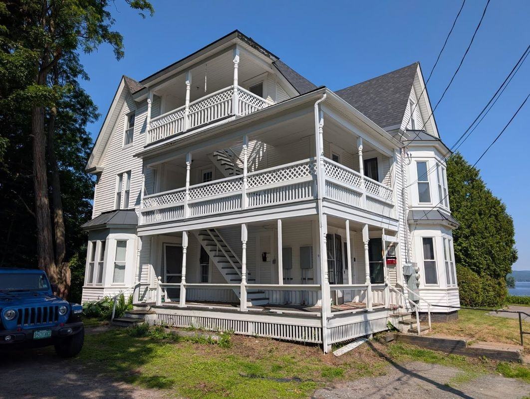 91 Bayview St ##3 - Photo 2 of 15