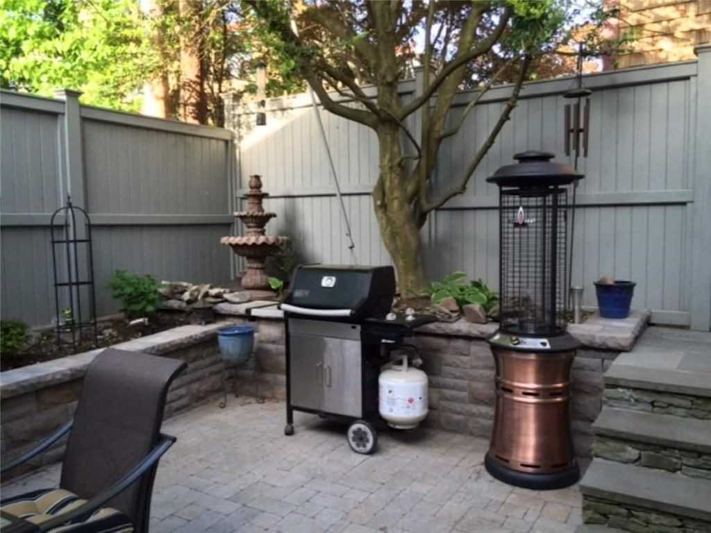 56 Prospect Hill St - Photo 4 of 5