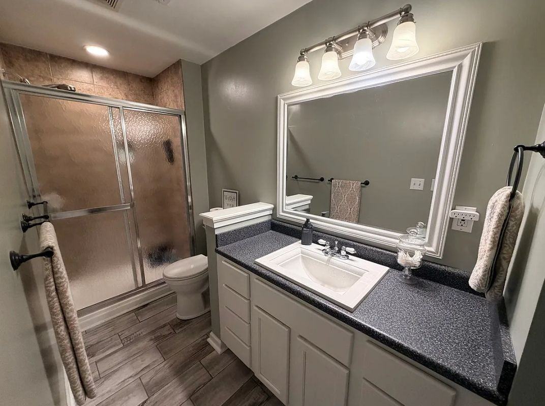 806 S Fox Ridge Dr - Photo 4 of 7