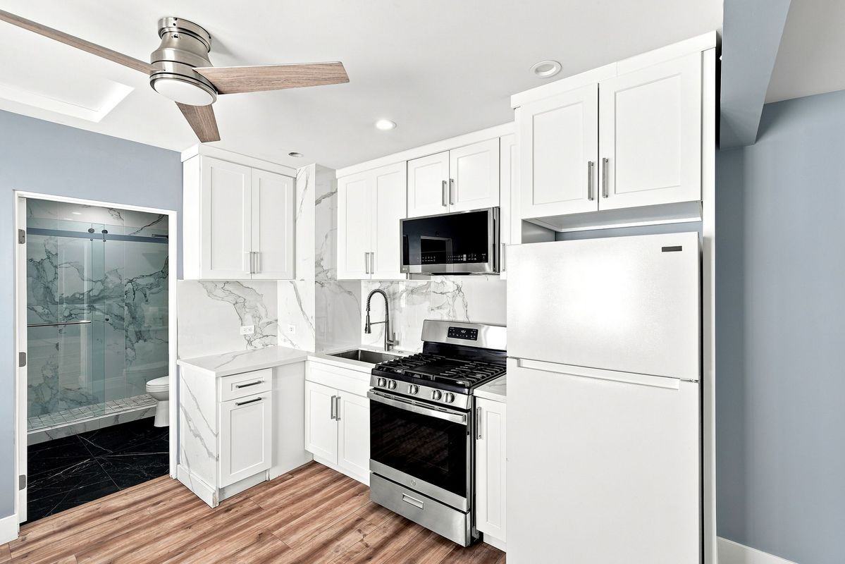 14063 Herron St - Photo 4 of 14