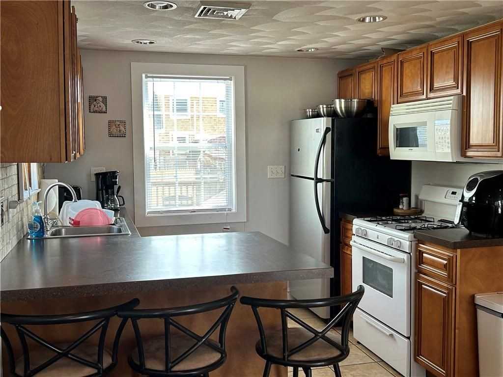 5 Arbeth Rd - Photo 5 of 12
