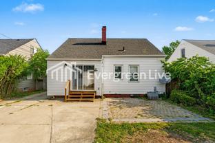 13762 Shady Oak Blvd - Photo 1 of 1