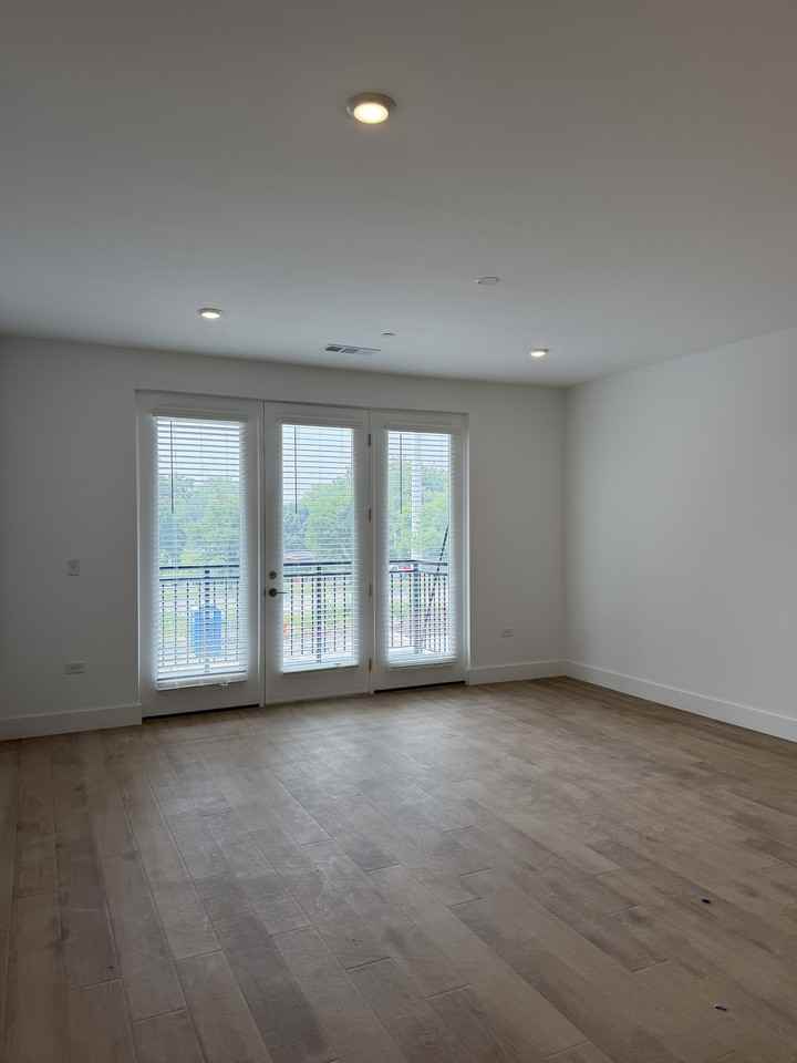 975 East 75th St. #75-413F - Photo 2 of 13