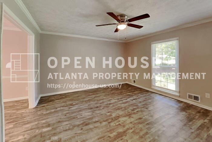 1308 Chesapeake Dr Sw - Photo 7 of 23