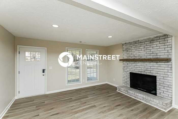 436 Hardy Way - Photo 4 of 16