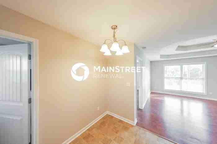1079 Holt Cir - Photo 5 of 16