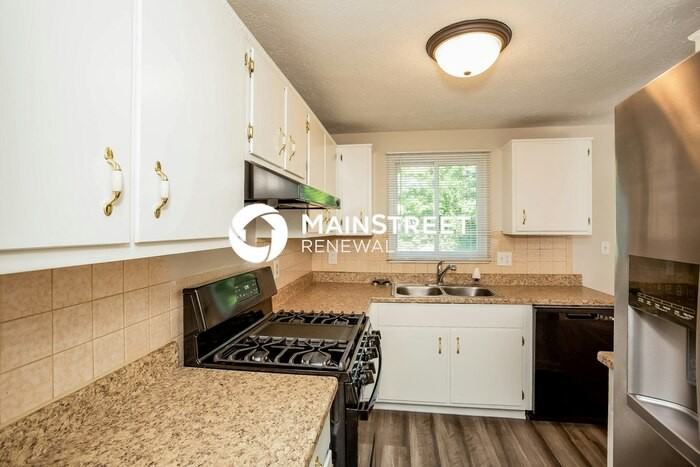 6824 Littleton Dr - Photo 7 of 17
