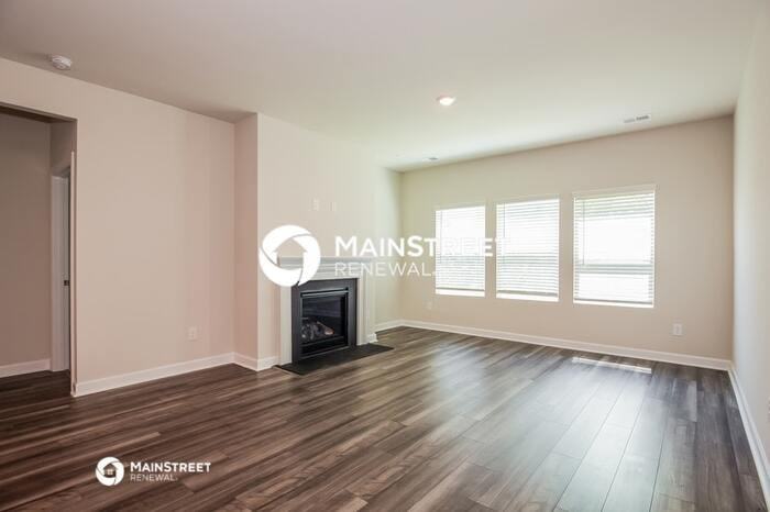 930 Rachel Anne Dr - Photo 3 of 16