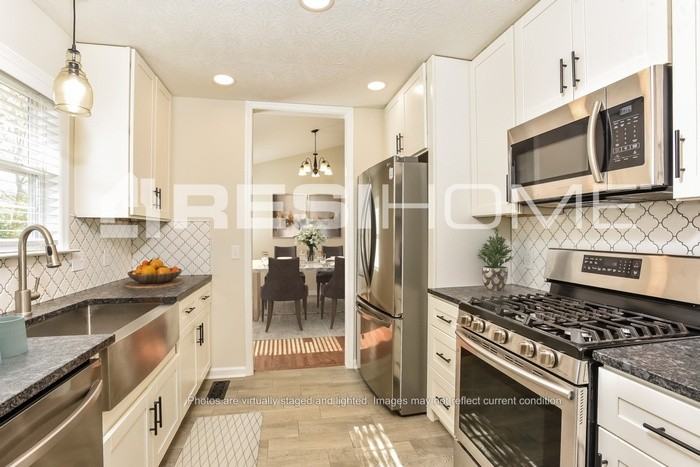 2809 Pinnacle Ct - Photo 2 of 18