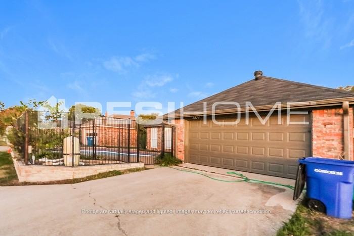 3853 Alto Ave - Photo 3 of 22
