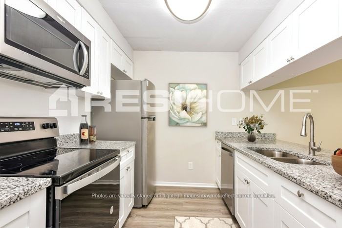 1283 Old Countryside Cir - Photo 2 of 19
