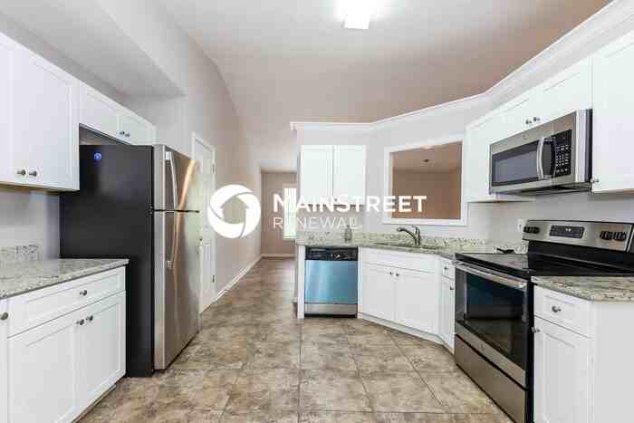 5515 Hall Cir - Photo 7 of 17