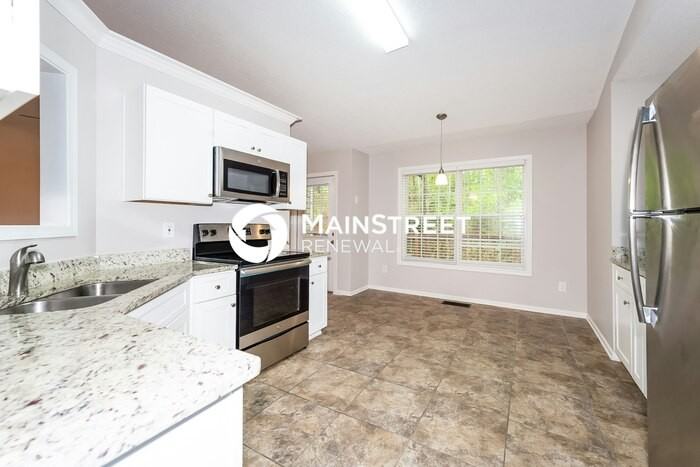 5515 Hall Cir - Photo 6 of 17