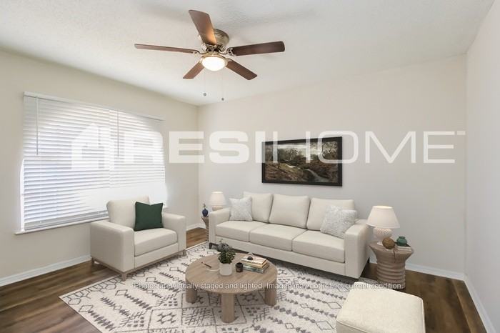 10900 N Florida Ave - Photo 4 of 17