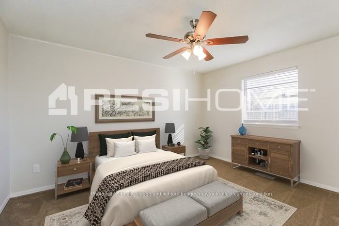 10900 N Florida Ave - Photo 5 of 17