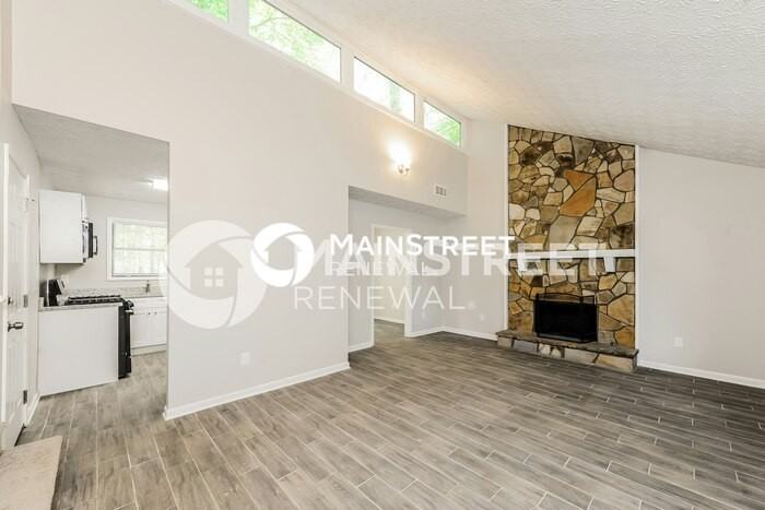 3880 Trade Wind Ct - Photo 5 of 17