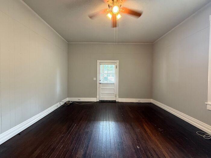 317 Elberta St #A - Photo 4 of 22