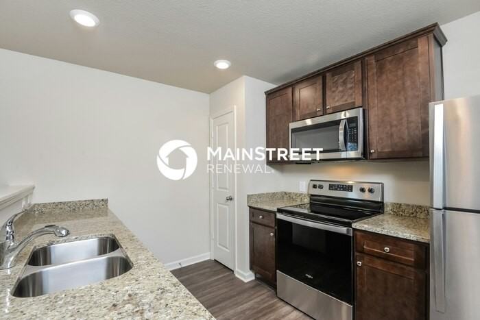 260 Smith Glen Dr - Photo 6 of 17