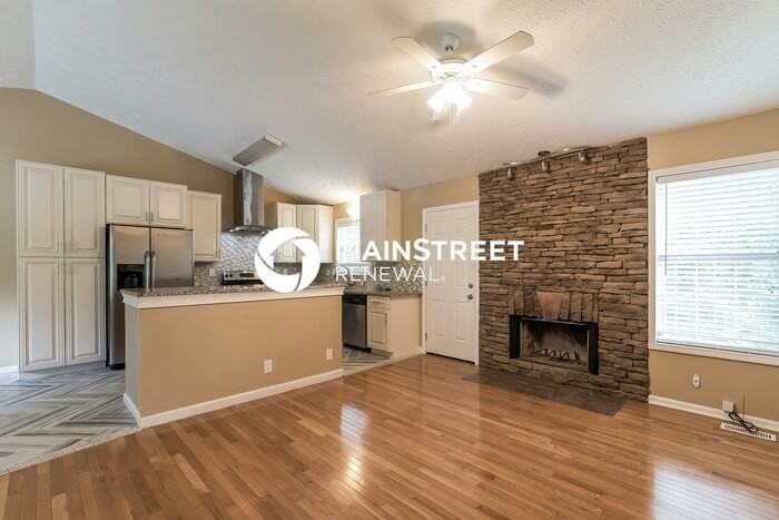 5075 Memory Ln - Photo 5 of 17