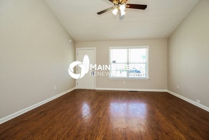 808 Albin Ct - Photo 3 of 16
