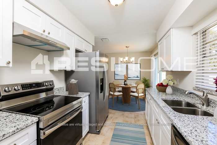 515 Nicole Blvd - Photo 2 of 17