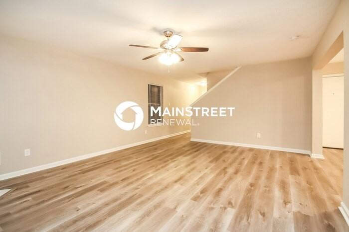 7026 Cheshire Park Rd - Photo 4 of 17