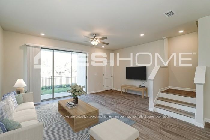 28273 Wave Crest Pl - Photo 6 of 17