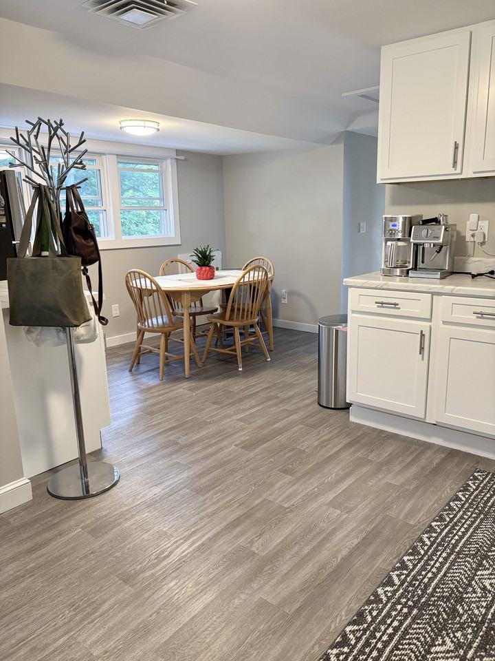 76 S Whittlesey Ave #3 - Photo 4 of 16